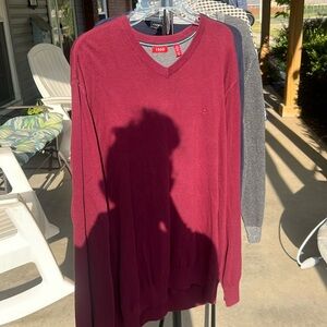 Izod sweater